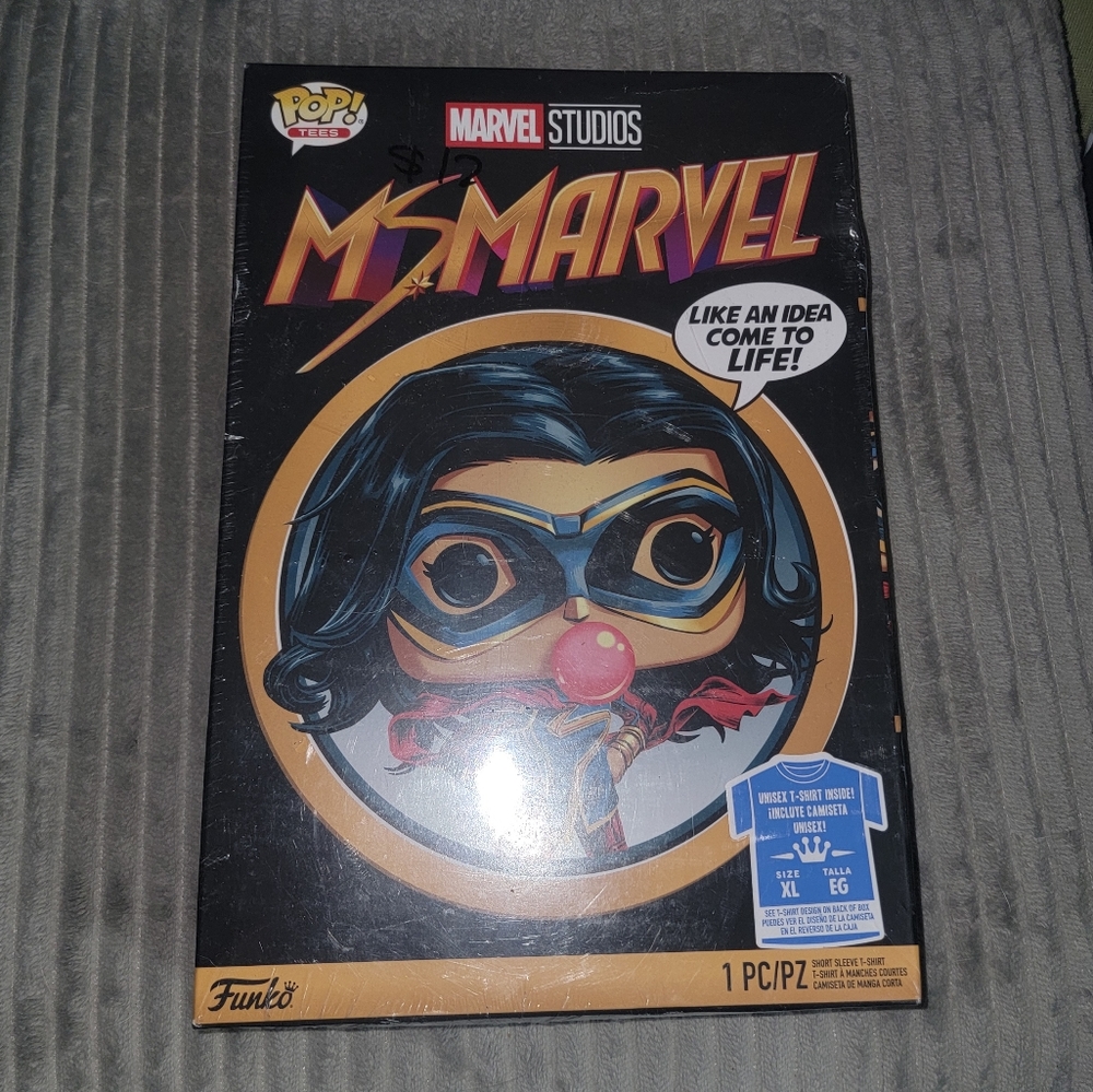Funko MS.Marvel Limited Edition TEE POP